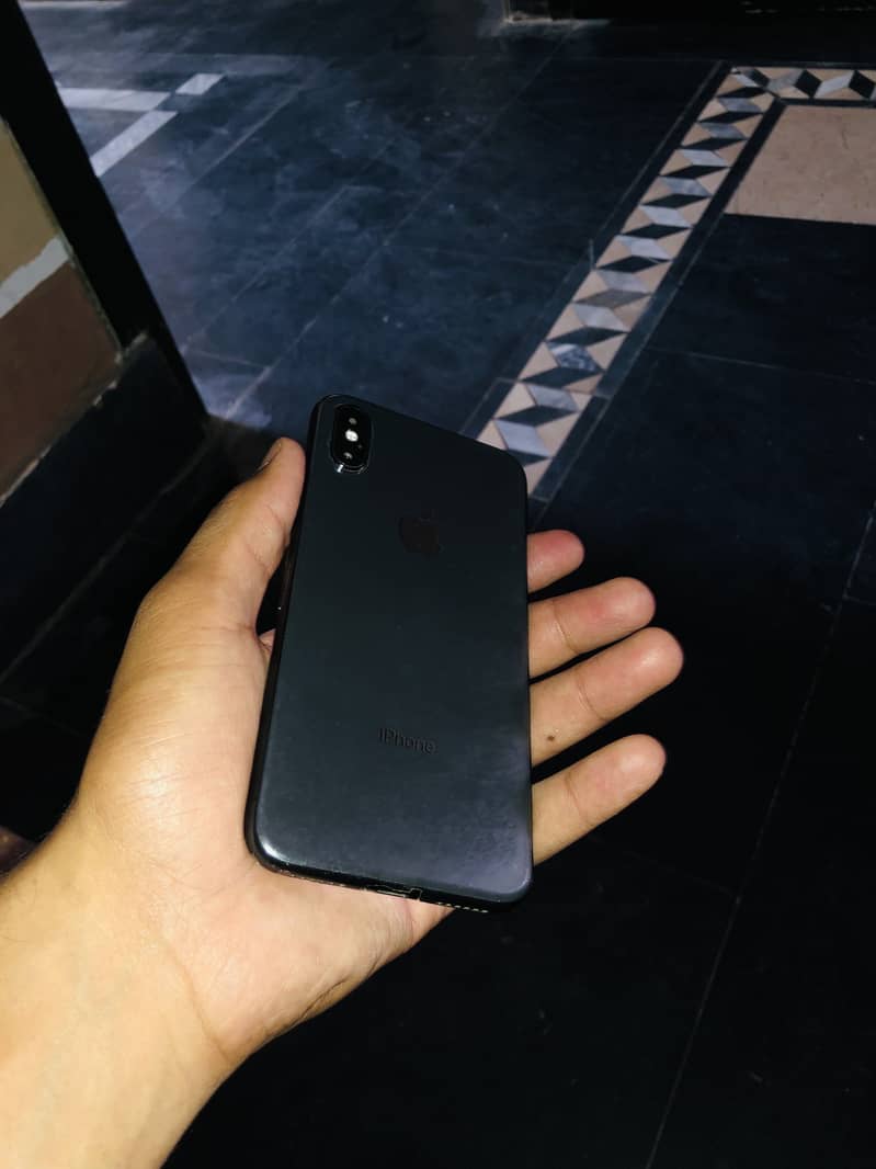 iPhone X 0