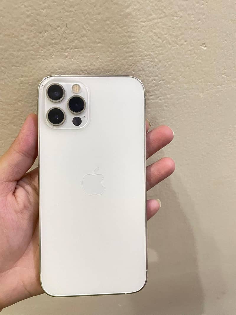 iPhone 0