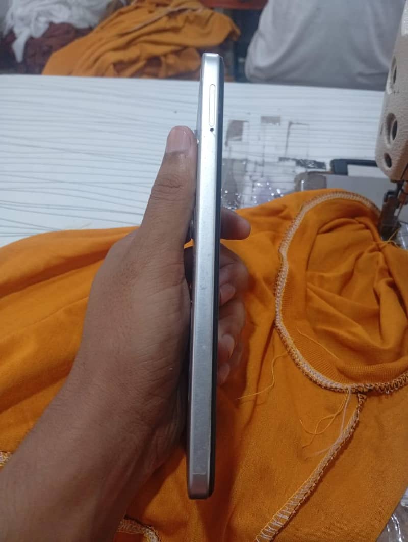 Infinix hot 60i  condition 10/9 1