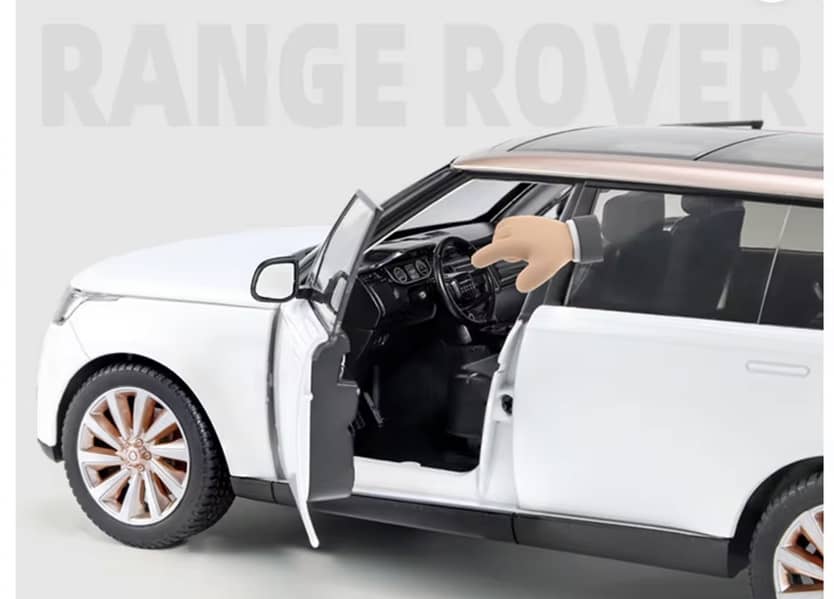 Diecast Range Rover SUV. 2