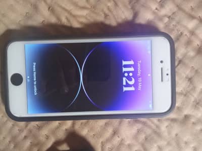 Iphone 8 back glass crack karachi demand 20,000