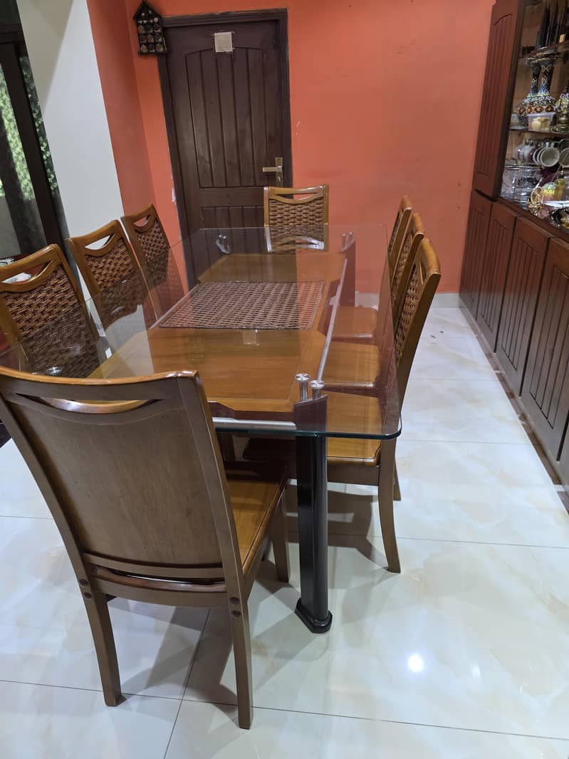 Dining Table - Good condition 4