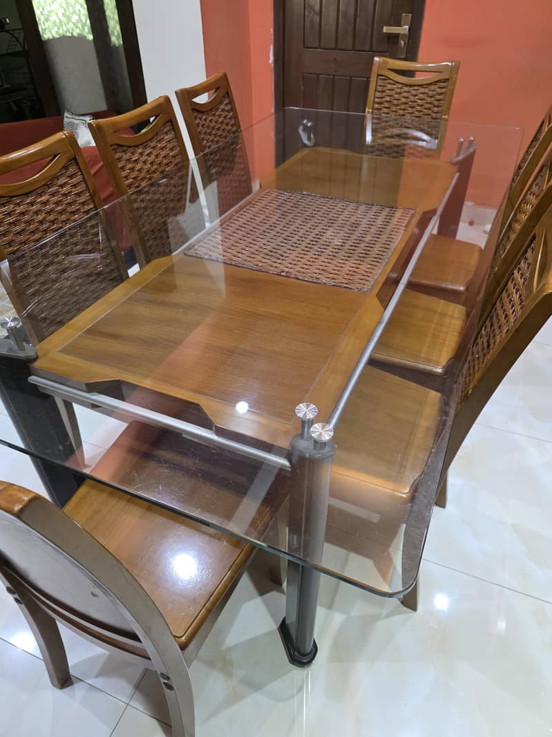 Dining Table - Good condition 6