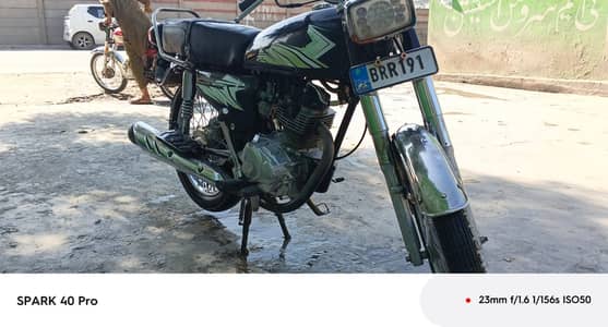 Unique UD 125 2022