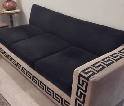 L Shaped (6 seater) for sale