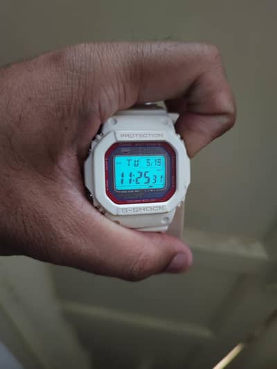 Casio G-Shock GW-M5610