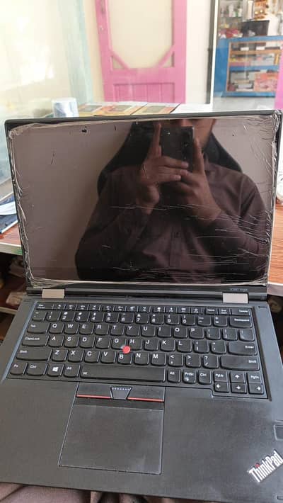 Lenovo Thinkpad core i7 8gen x380yoga