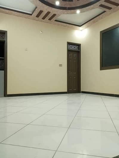 In Model Colony - Malir 150 Square Yards Upper Portion For rent