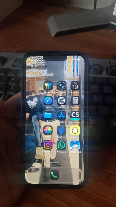 Apple iPhone 13 128GB | 10/10 Condition | Original Charger & Box