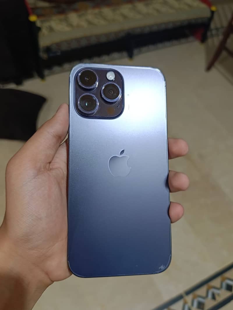 iPhone 14 pro max 6