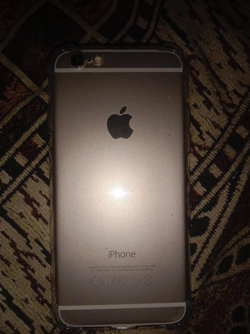 Apple iPhone 6 0