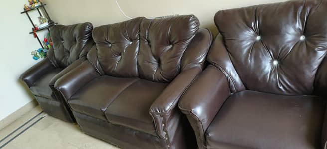 Sofa 7 Seater Good Condition In ladder