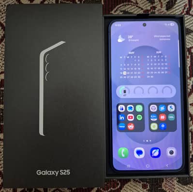 Samsung S25 | 512/12GB | 7 months warranty | PTA Approved