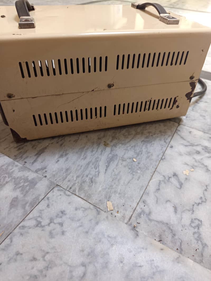 5000watts voltage stablizer 1