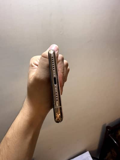 Iphone 11 pro max Pta approved  Pta approved 