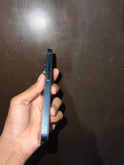 Iphone 14 number 03243456118
