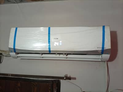 air conditioner 1.5 ton new pin pak with all assries