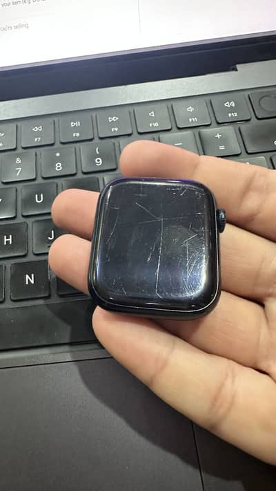 Apple Watch Series 8