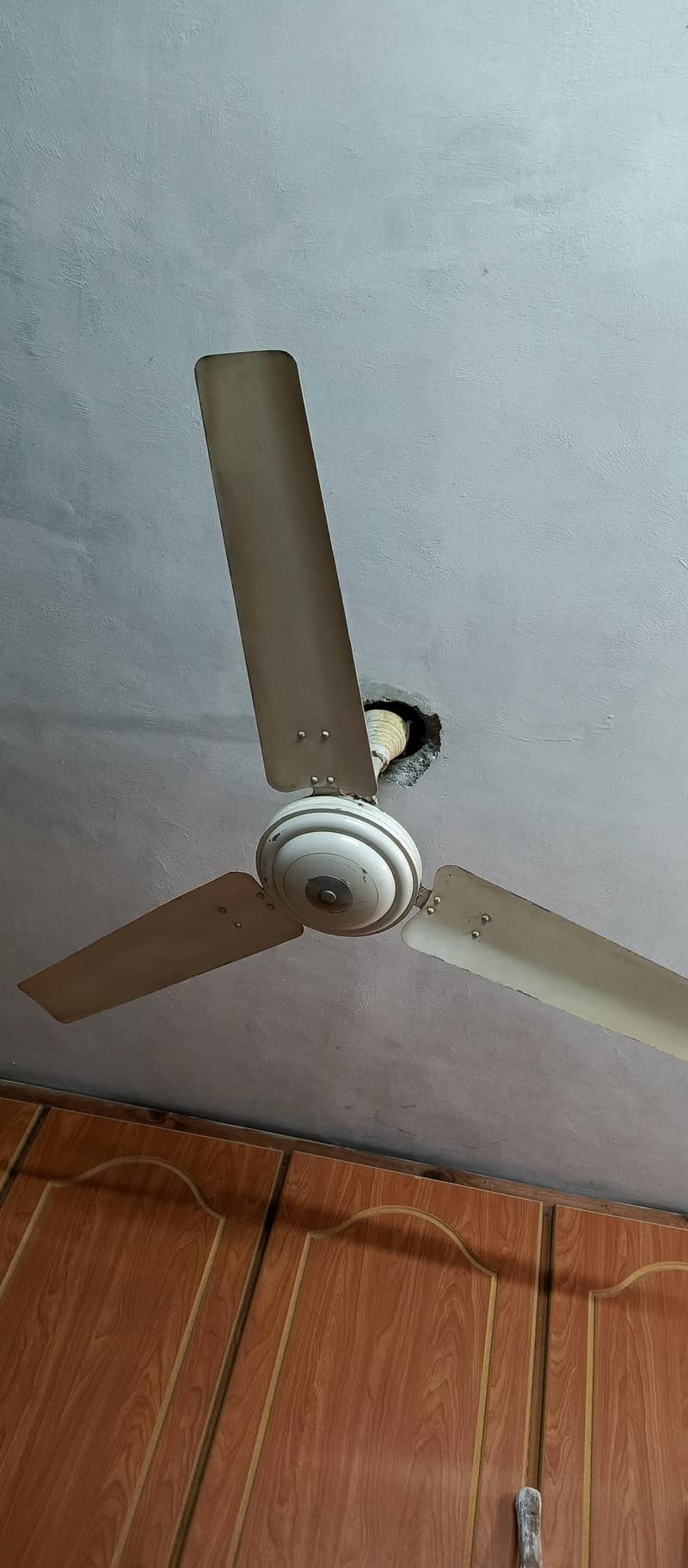 khursheed Ceiling Fan 1