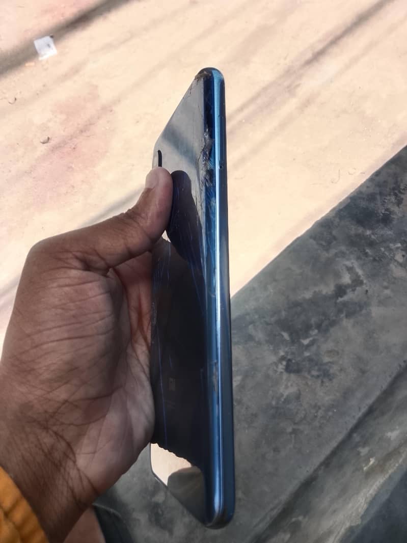 Mi 8 Mobile 5