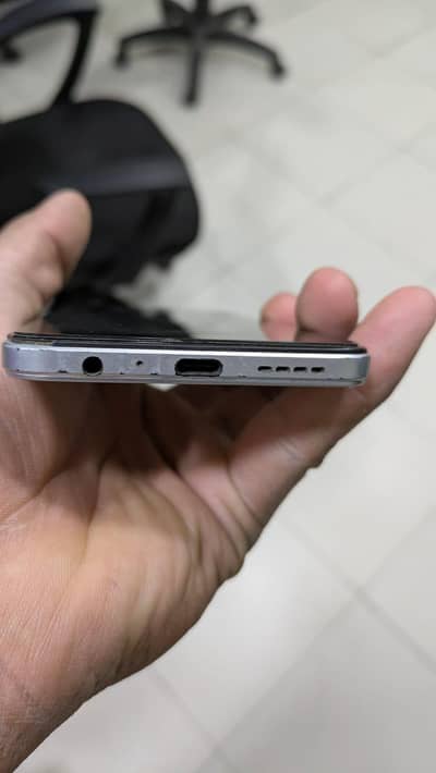 Infinix Note 12