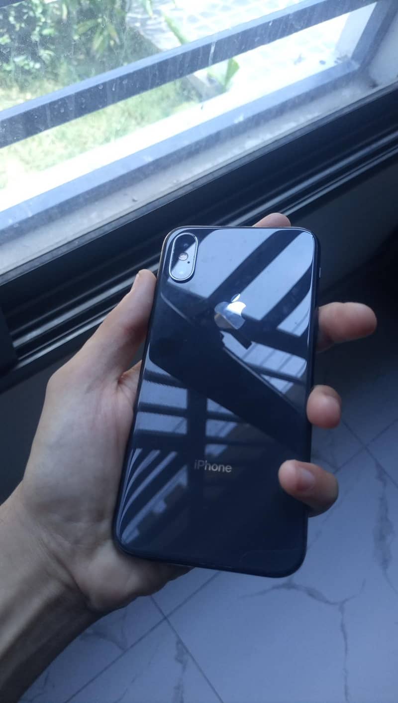 iphone xs 1