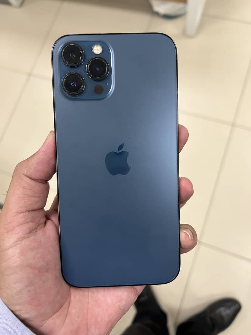 IPHONE 12 Pro Max 1