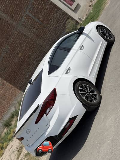 Hyndai Elantra 2.0 Limited Edition