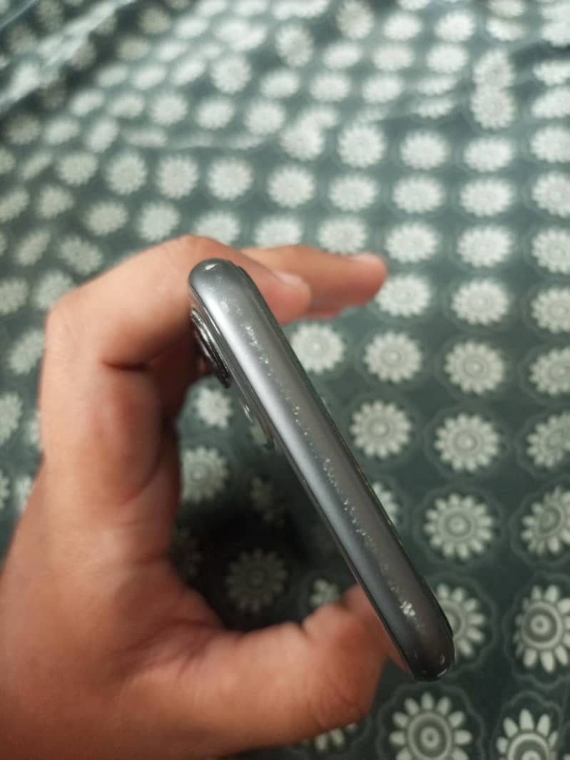 Good Condition 10 / 10  Face Id Working Tone working all ok 5