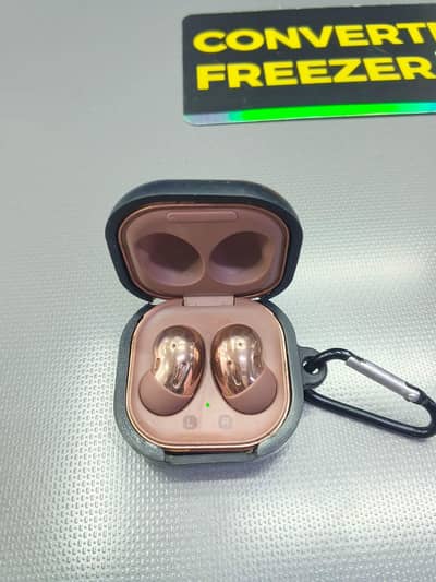 Samsung Galaxy buds live R180