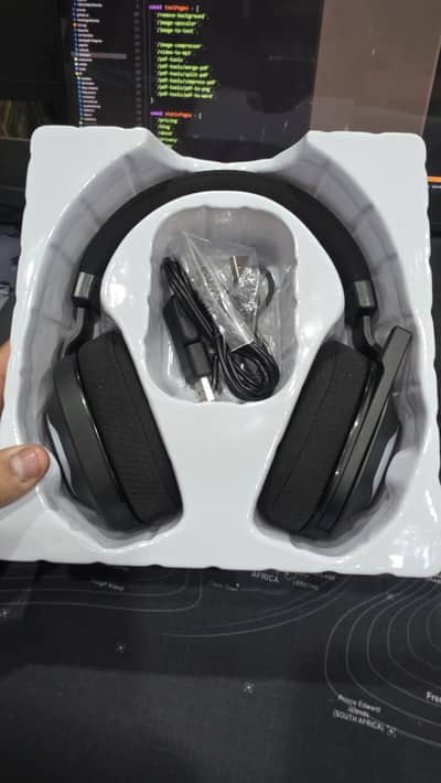 RONIN R1515 WIRELESS GAMING HEADPHONE | HURRICANE | 2.4 DONGLE