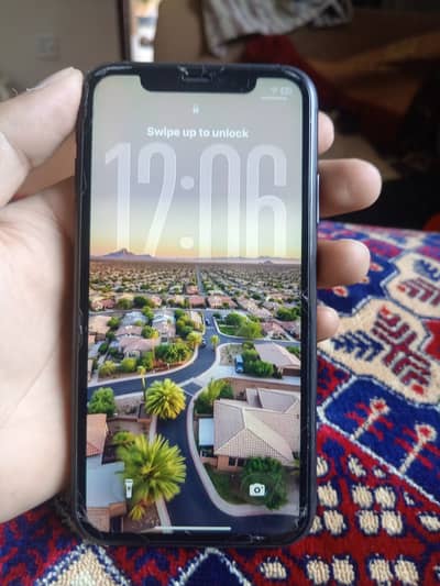 Iphone 11 64gb . exchange possible