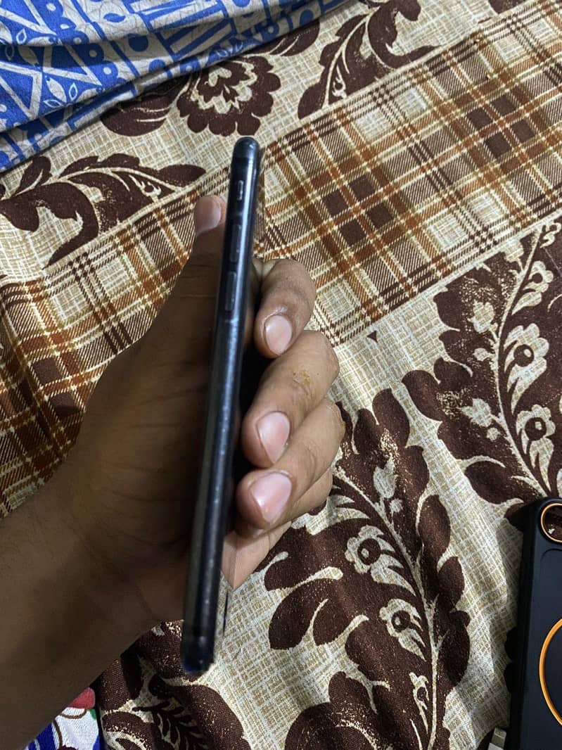 iPhone 7 6
