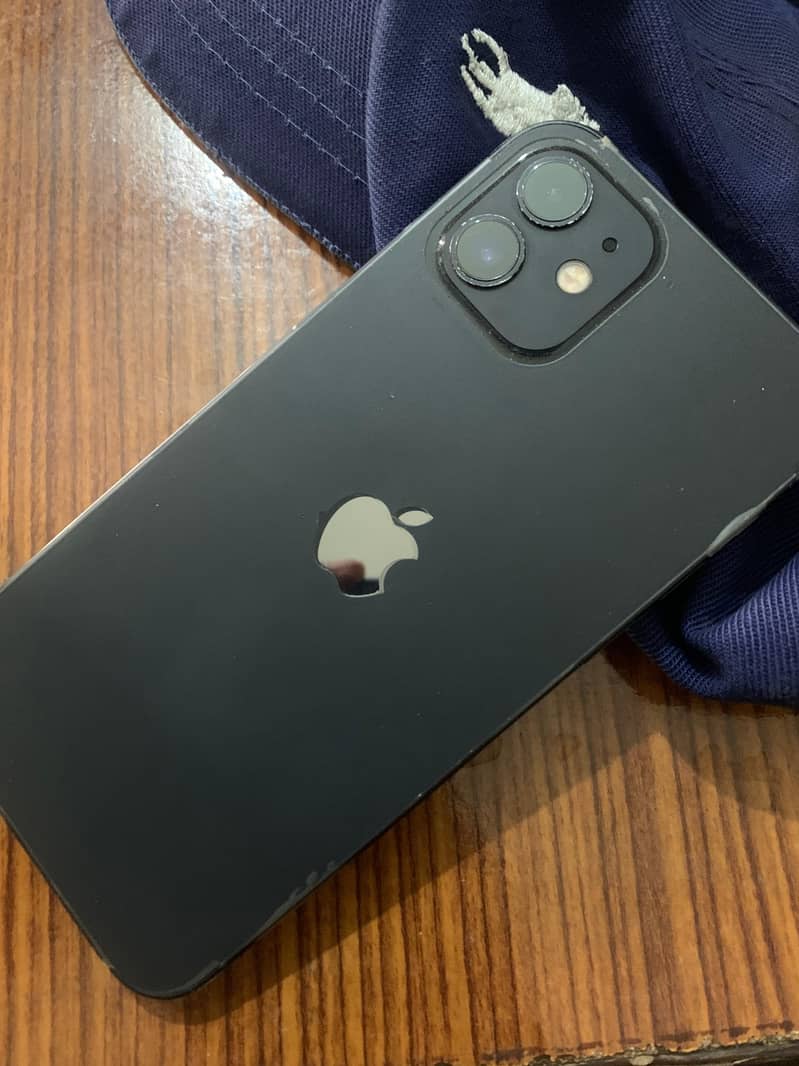 Apple iPhone 12 5