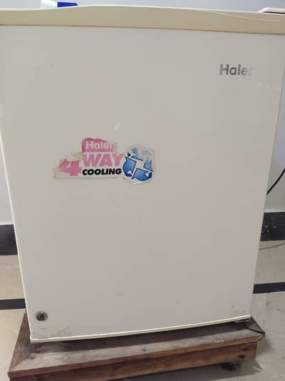 Single door refrigerator
