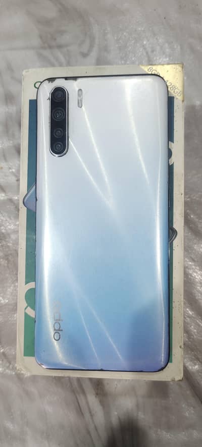 Oppo F15 in good condition