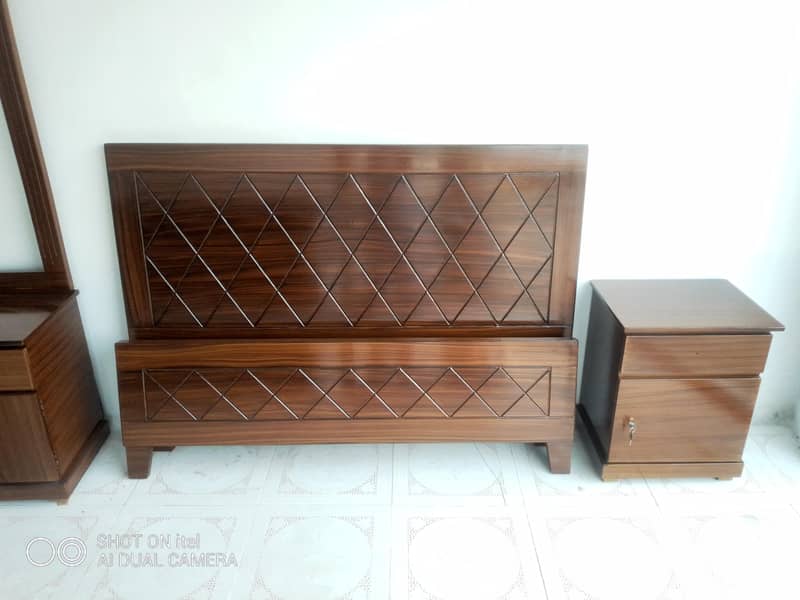 full size double bed 7