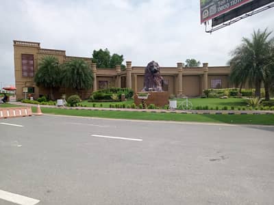 10-Marla Best Opportunity for Builders Location For Sale In NewLahoreCity Near To Bahria Town Lahore
