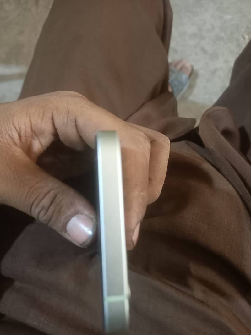 phone 4