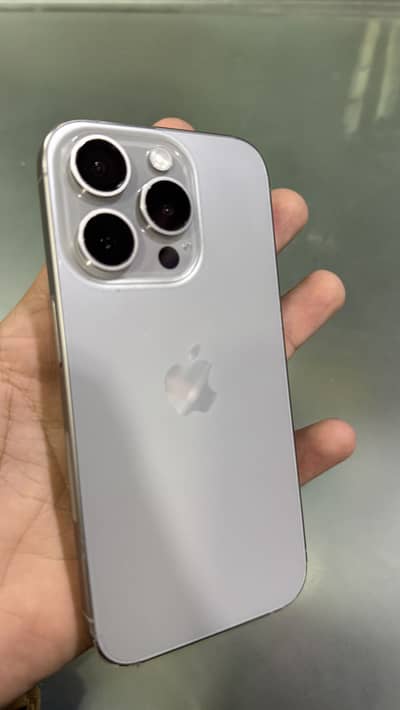 iPhone 15 pro waterpack 10/10