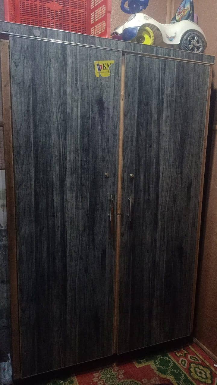 wardrobe 1