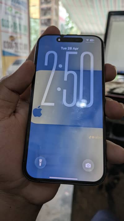iPhone 15 pro 128 gb