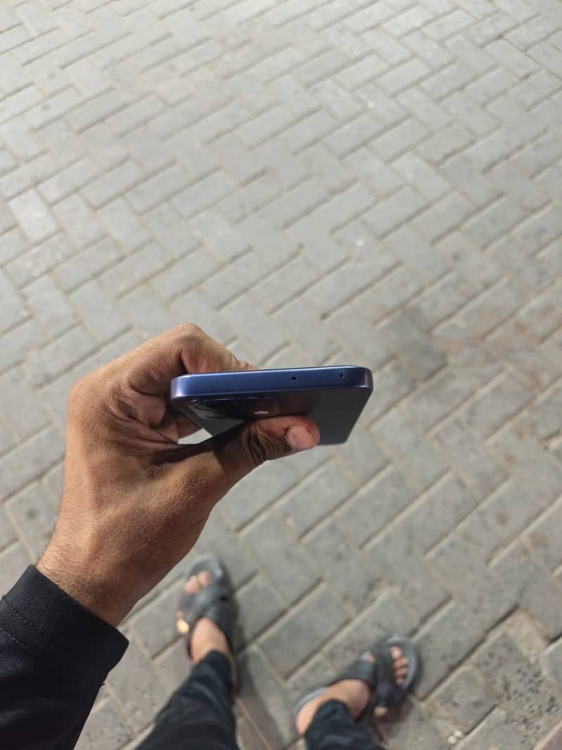 oppo A6pro 4