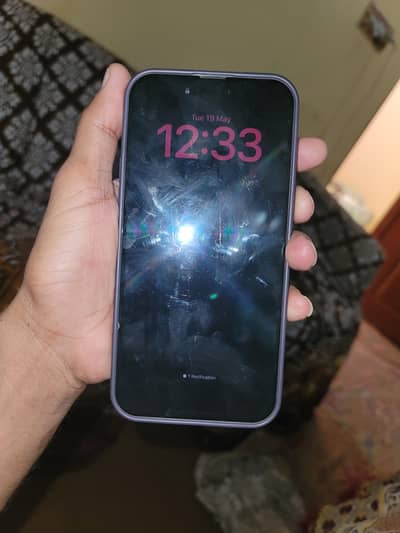 note 40 all ok condition good he box and adopter data cable kharab he