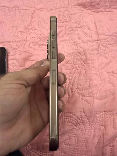 16 pro max 256gb gold titanium non pta