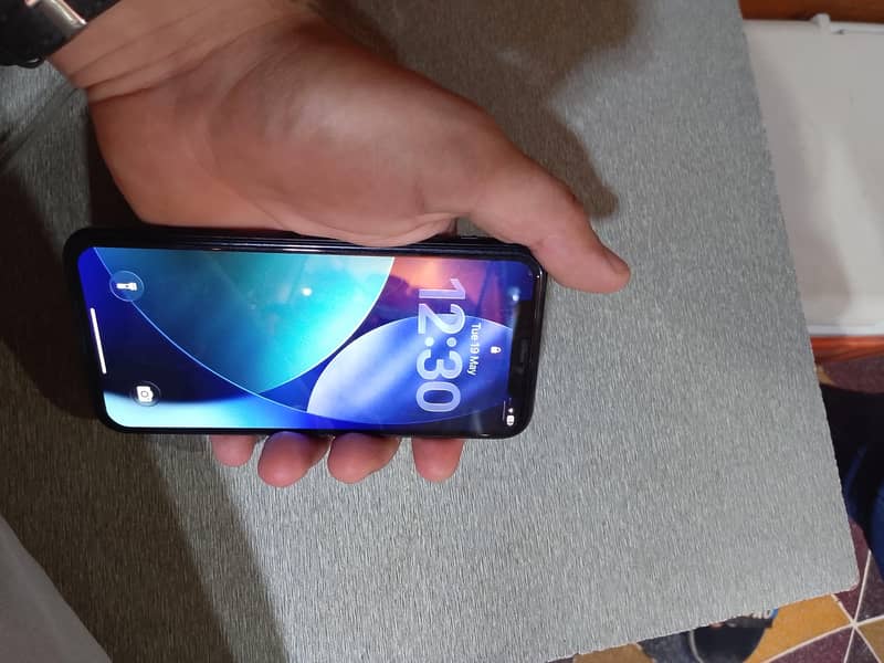 iphone 11 pro 1