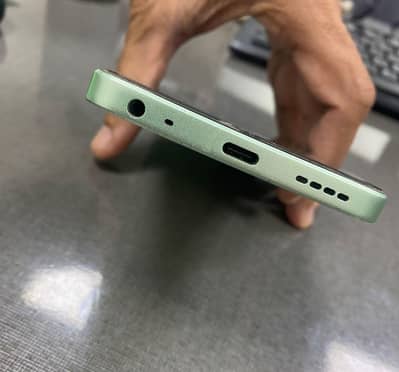 realme C67