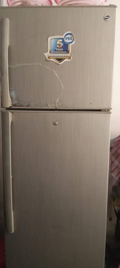 pel refrigerator very good condition