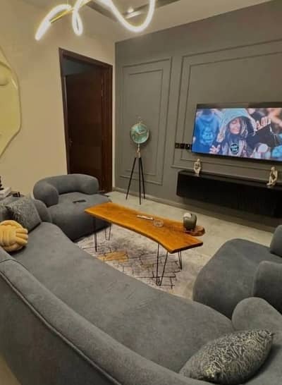 Daily and weekly basis one bedroom fully furnished luxury apartments available for rent Gulberg greens Islamabad