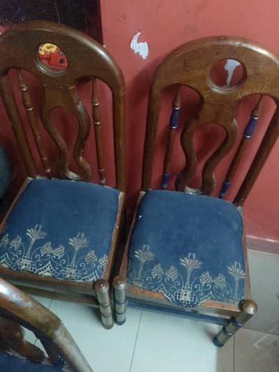 4 dining chairs for sale